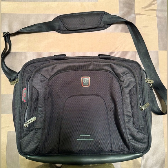 Tumi T-Tech Presidio Filbert T-Pass Organizer Laptop Case Black